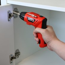 Akkuschrauber 3,6 Volt mit Li-Ionen Akku YT-82760