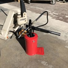 Handhebelfettpresse mit Behlter 4 kg YT-07061