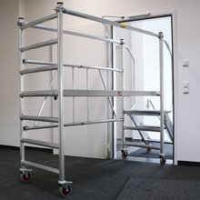 Profi Aluminium-Gerst mit Treppe klappbar 178X74 cm 178SKT