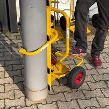 Flaschenwagen mit Greifarm BTG50L