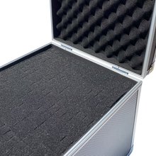 ECI Aluminium Koffer Schwarz Wrfelform verschiedene Gren mit Rasterschaum
